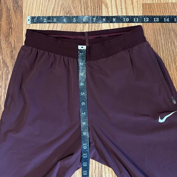 Nike Dri-Fit Red Jogger Sweatpants Size XS Zipped Pockets Athletic Activewear - Picture 11 of 11